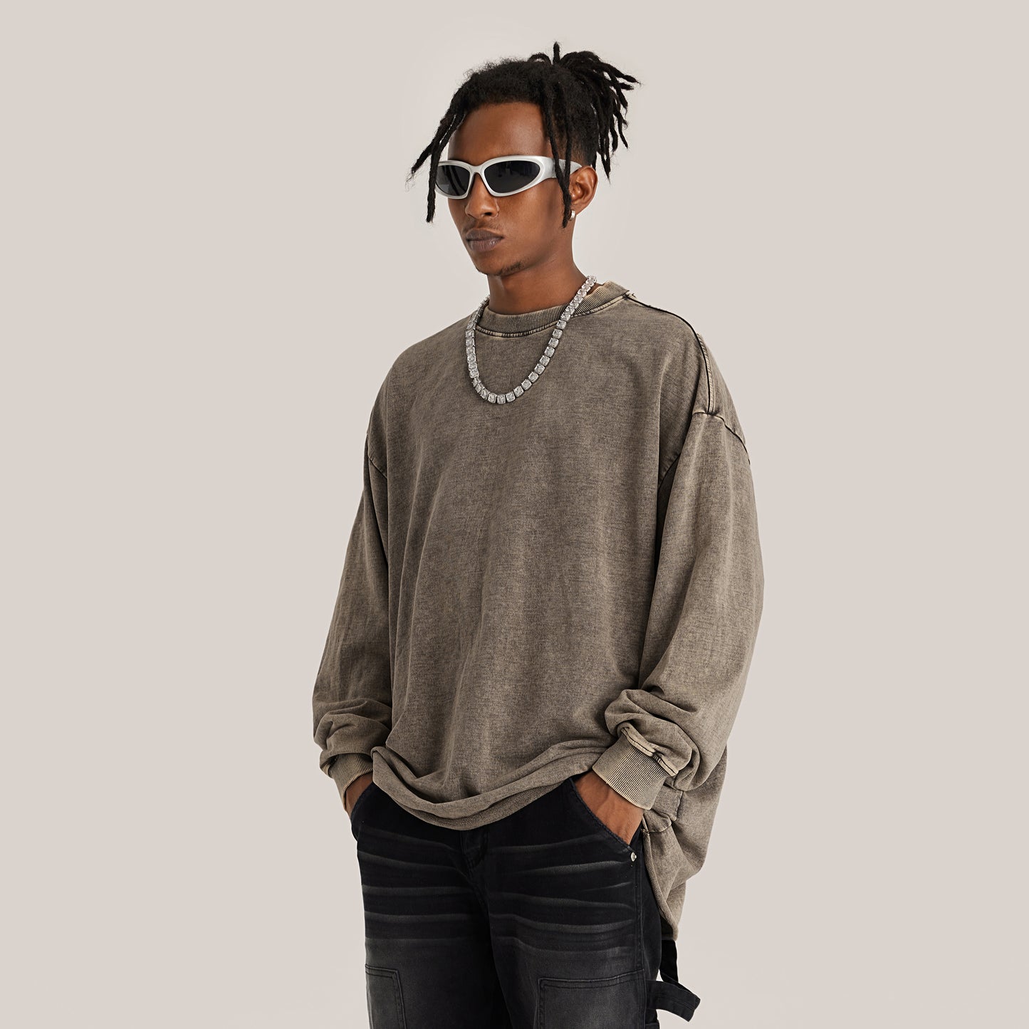 Otherworldly Long Sleeve Raw Hem T-shirt